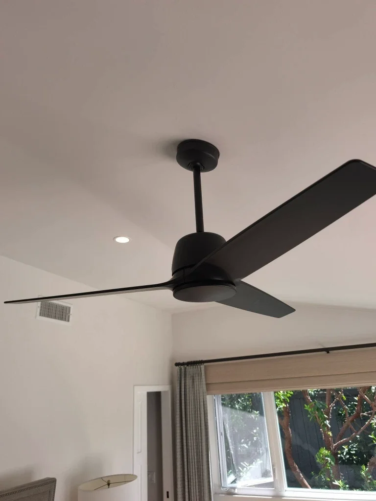 Before ceiling fan replacement in Green Bay – old, wobbly ceiling fan