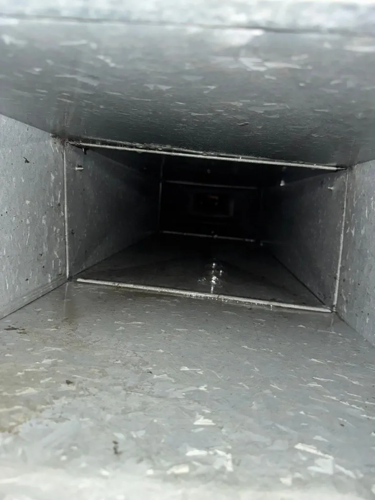 After dryer vent duct cleaning in Green Bay – clear dryer exhaust duct allowing proper airflow